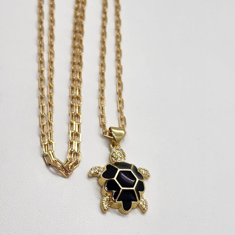 Brand New   Brazilian 18k Gold Filled Necklace w/ Brass BLACK Turtle pendent